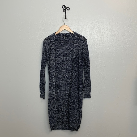 3/$25 Rue21 knitted long cardigan sweater, size medium,  blue with white. - Picture 1 of 7